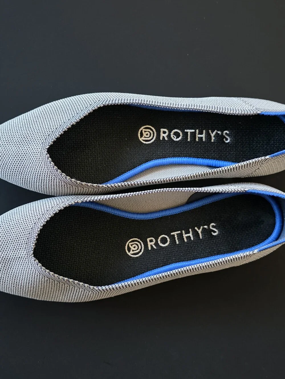 Rothy's Pointed Knit Flats in Light Gray with Blue Trim 8.5